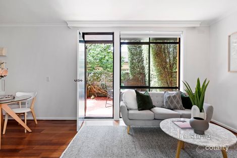 Property photo of 2/28 Wilmoth Street Northcote VIC 3070