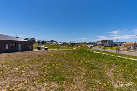 Property photo of 1 Lovering Way Lucas VIC 3350