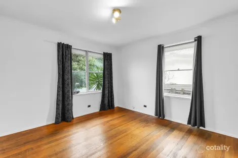 Property photo of 38 Excelsior Drive Frankston North VIC 3200