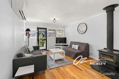 Property photo of 121 Macleans Point Road Sanctuary Point NSW 2540