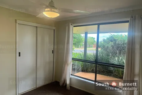 Property photo of 23 Windsor Circle Kingaroy QLD 4610