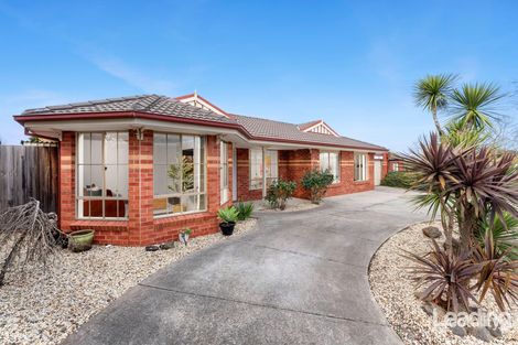 Property photo of 13 McCabe Crescent Sunbury VIC 3429