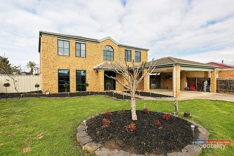 Property photo of 7 Denholme Court Werribee VIC 3030