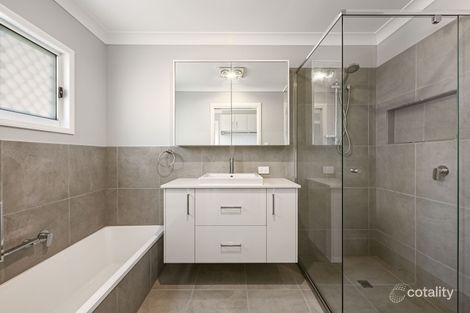 Property photo of 298 Alderley Street Centenary Heights QLD 4350