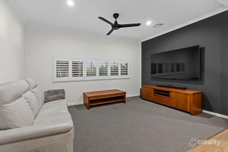 Property photo of 5 Needham Place Bridgeman Downs QLD 4035