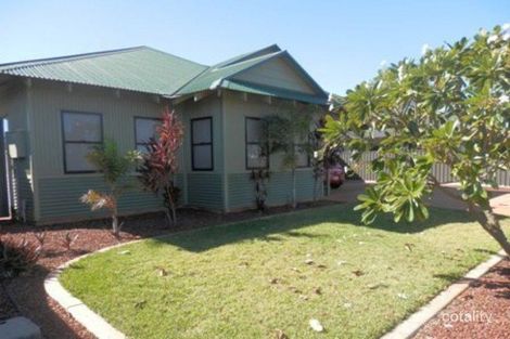 Property photo of 32 Warbler Loop Nickol WA 6714