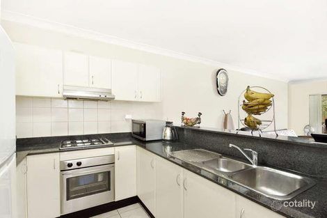 Property photo of 19/8-12 Alexandra Avenue Westmead NSW 2145
