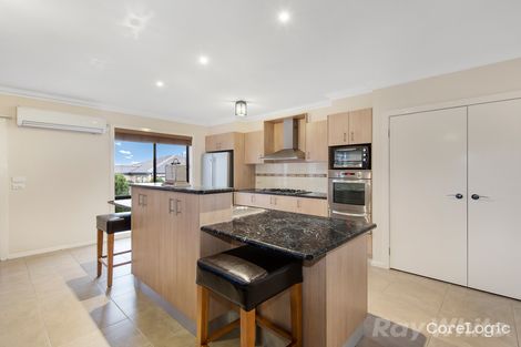 Property photo of 17 Royal Oak Court Mulgrave VIC 3170
