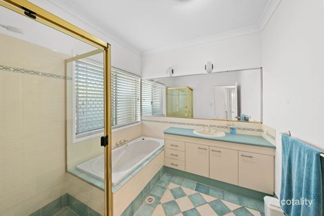 Property photo of 11 Cayman Crescent Ormiston QLD 4160