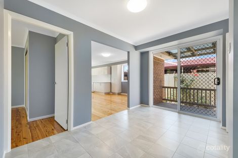 Property photo of 251 Copperfield Drive Rosemeadow NSW 2560