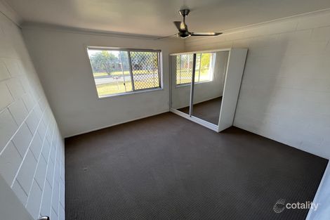 Property photo of 2/5 Chalmers Street Norman Gardens QLD 4701