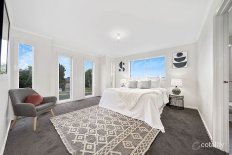 Property photo of 4 Adrian Drive Pakenham VIC 3810