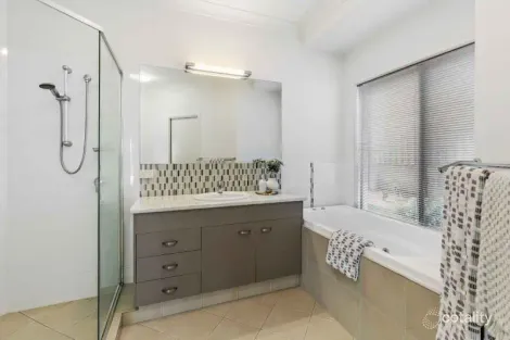 Property photo of 50 Barden Ridge Road Reedy Creek QLD 4227