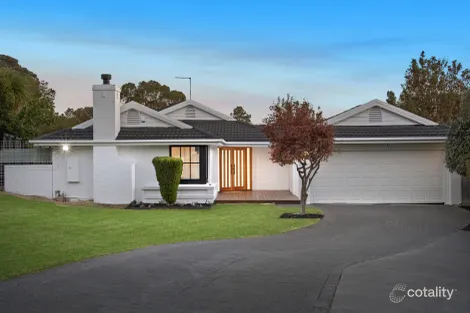 8 Rigby Mews, Rowville, VIC 3178
