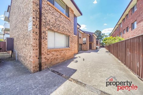 2/23 Hughes St, Cabramatta, NSW 2166
