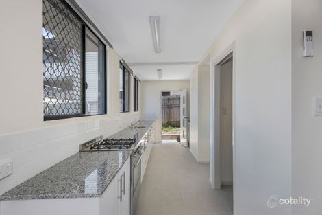 Property photo of 158 Barrack Road Cannon Hill QLD 4170