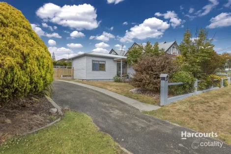 Property photo of 48 Simpson Street Somerset TAS 7322