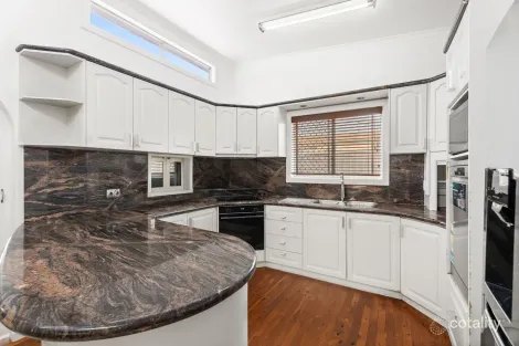 Property photo of 307 Boat Harbour Drive Scarness QLD 4655