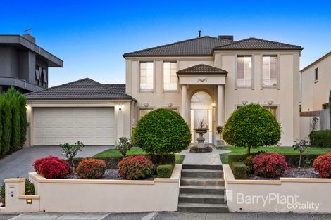 Property photo of 30 Viewgrand Way Greensborough VIC 3088