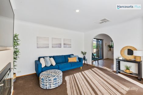 Property photo of 2/24 Quinvale Road Hallett Cove SA 5158