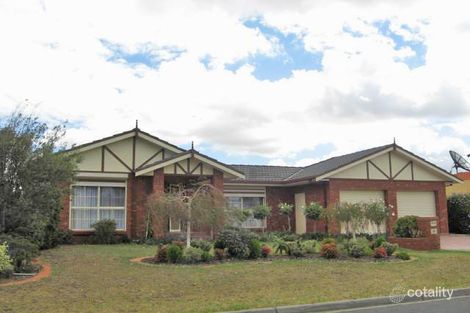 39 Australia Dr, Taylors Lakes, VIC 3038