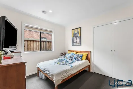Property photo of 3 Bamburgh Street Werribee VIC 3030