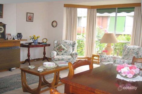 Property photo of 2/7 Derwentwater Avenue Sandy Bay TAS 7005