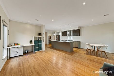 Property photo of 18 Clydevale Avenue Clyde North VIC 3978