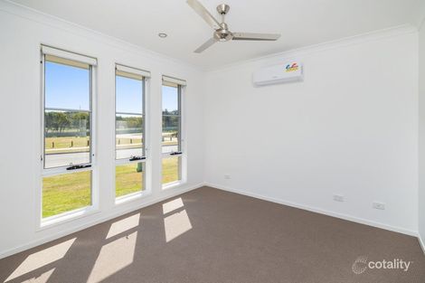Property photo of 17 Fairbourne Terrace Pimpama QLD 4209