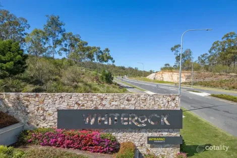 25 Solaris Cres, White Rock, QLD 4306