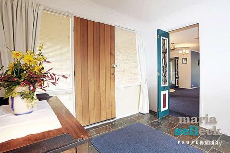 Property photo of 8 Stopford Crescent Fadden ACT 2904