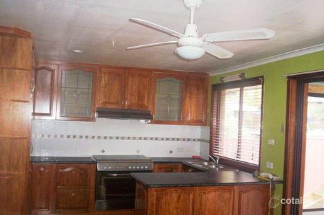 Property photo of 8 Croton Place Macquarie Fields NSW 2564
