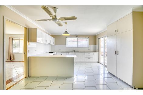 Property photo of 40 Sunshine Boulevard Broadbeach Waters QLD 4218