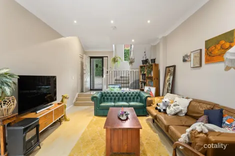 Property photo of 3/13 Hillcrest Street Wollongong NSW 2500