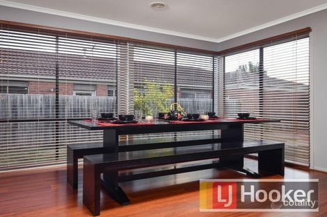 Property photo of 10 Bermer Court Narre Warren South VIC 3805