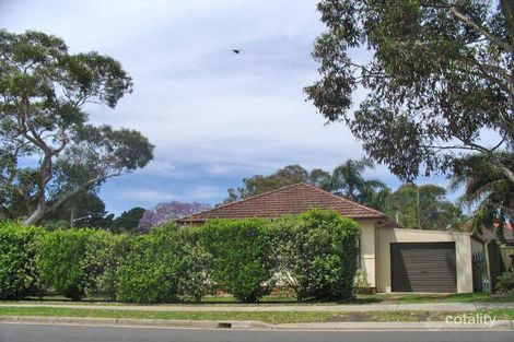18 Amiens Ave, Engadine, NSW 2233