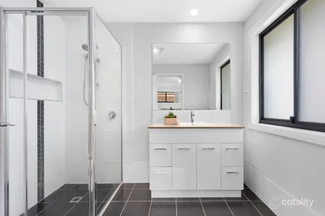 Property photo of 10 Melinda Street Grantham Farm NSW 2765