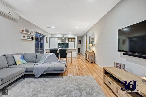 Property photo of 20 Focal Road Werribee VIC 3030