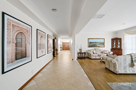 Property photo of 5 Imperial Court Hillside VIC 3037