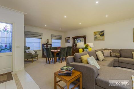 Property photo of 71 Little Ryrie Street Geelong VIC 3220