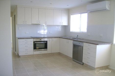 Property photo of 2/27 Richards Street Svensson Heights QLD 4670