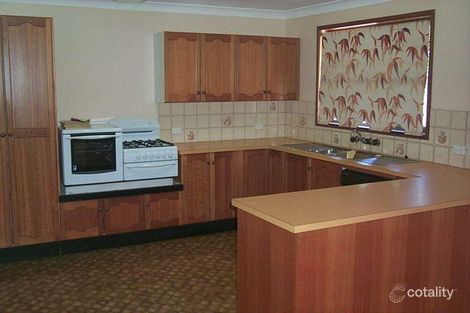 Property photo of 12 Qantas Court Wilsonton QLD 4350