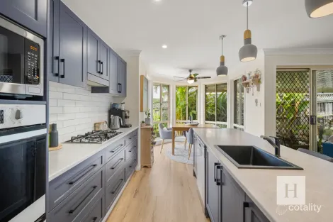 Property photo of 1 Eliza Close Mardi NSW 2259