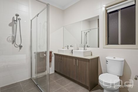 Property photo of 31 Michael Place Point Cook VIC 3030