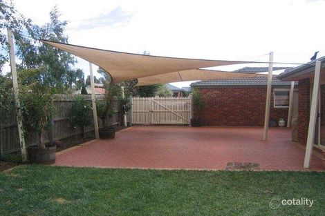 Property photo of 5 Butmar Close Werribee VIC 3030