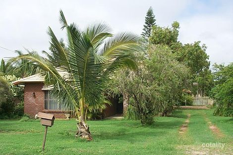 Property photo of 30 Coral Drive Blacks Beach QLD 4740