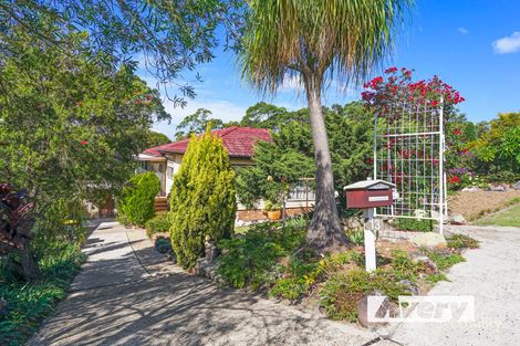 Property photo of 13 Kenley Crescent Macquarie Hills NSW 2285