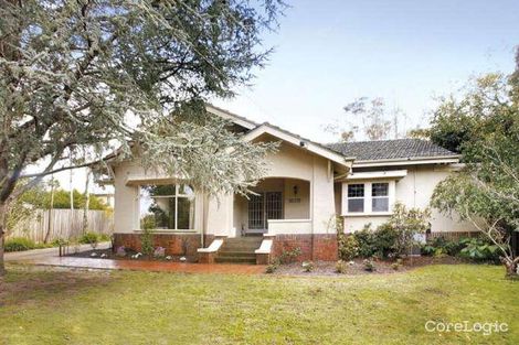 Property photo of 37 Balwyn Road Canterbury VIC 3126