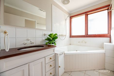 Property photo of 5 Nara Road Mitcham VIC 3132