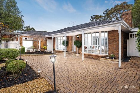 4 Quixley Gr, Wantirna, VIC 3152